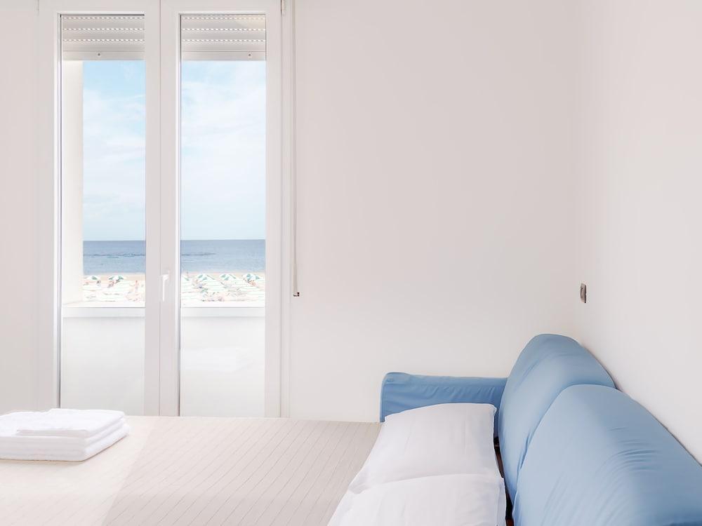 Sun Beach Residence Rimini Exteriör bild