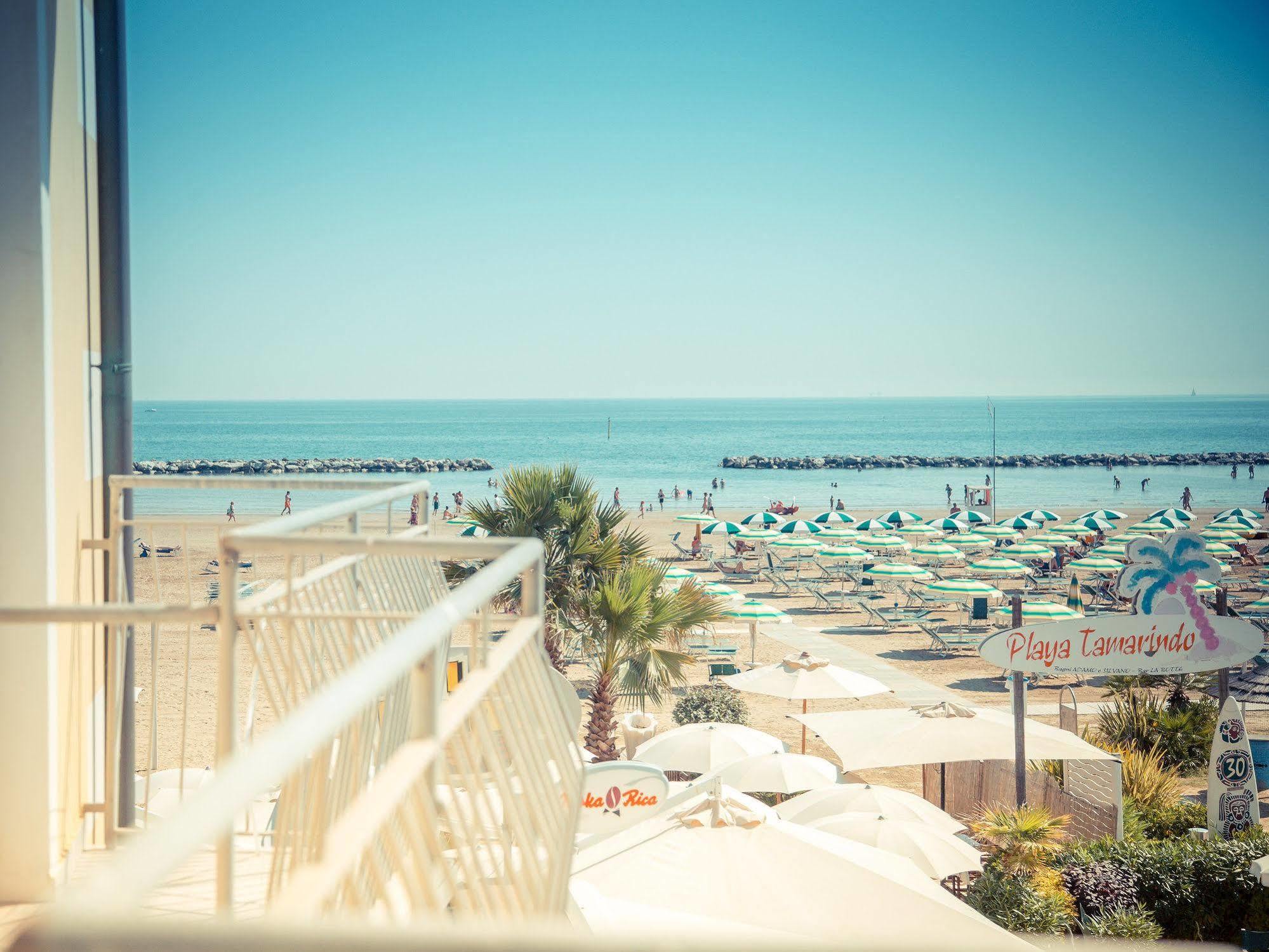 Sun Beach Residence Rimini Exteriör bild