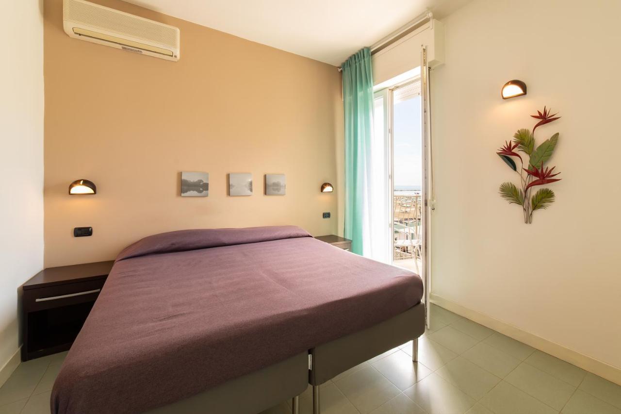 Sun Beach Residence Rimini Exteriör bild