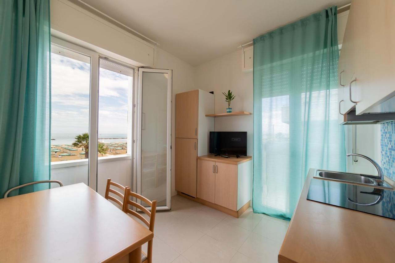 Sun Beach Residence Rimini Exteriör bild